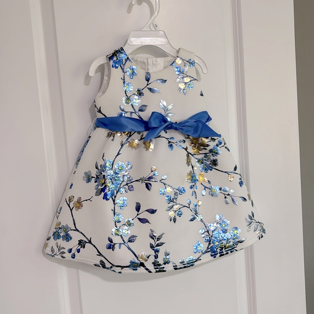 Monsoon - White with metallic blue flowers Dress - 6-12Mo - Used